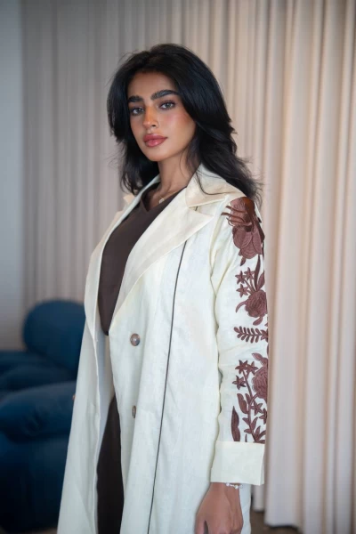 عباية بليزر بخام لينن الطبيعي مع تطريز  C:IB331 White